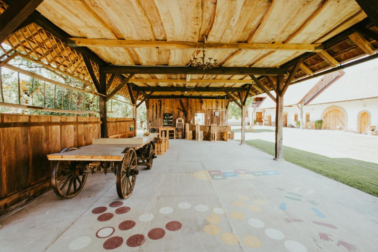 Treehouse Drevesna Hiska Strkovo Gnezdo Ranc Jures Hotel Ljutomer Buitenkant foto