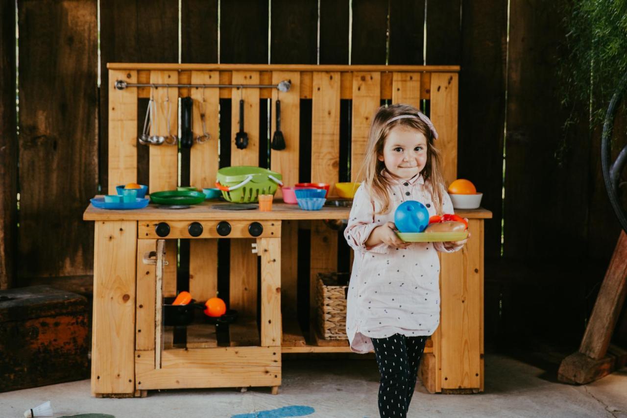 Treehouse Drevesna Hiska Strkovo Gnezdo Ranc Jures Hotel Ljutomer Buitenkant foto