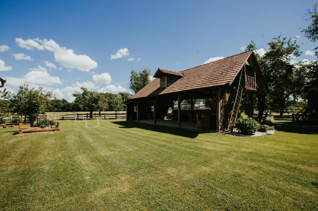 Treehouse Drevesna Hiska Strkovo Gnezdo Ranc Jures Hotel Ljutomer Buitenkant foto