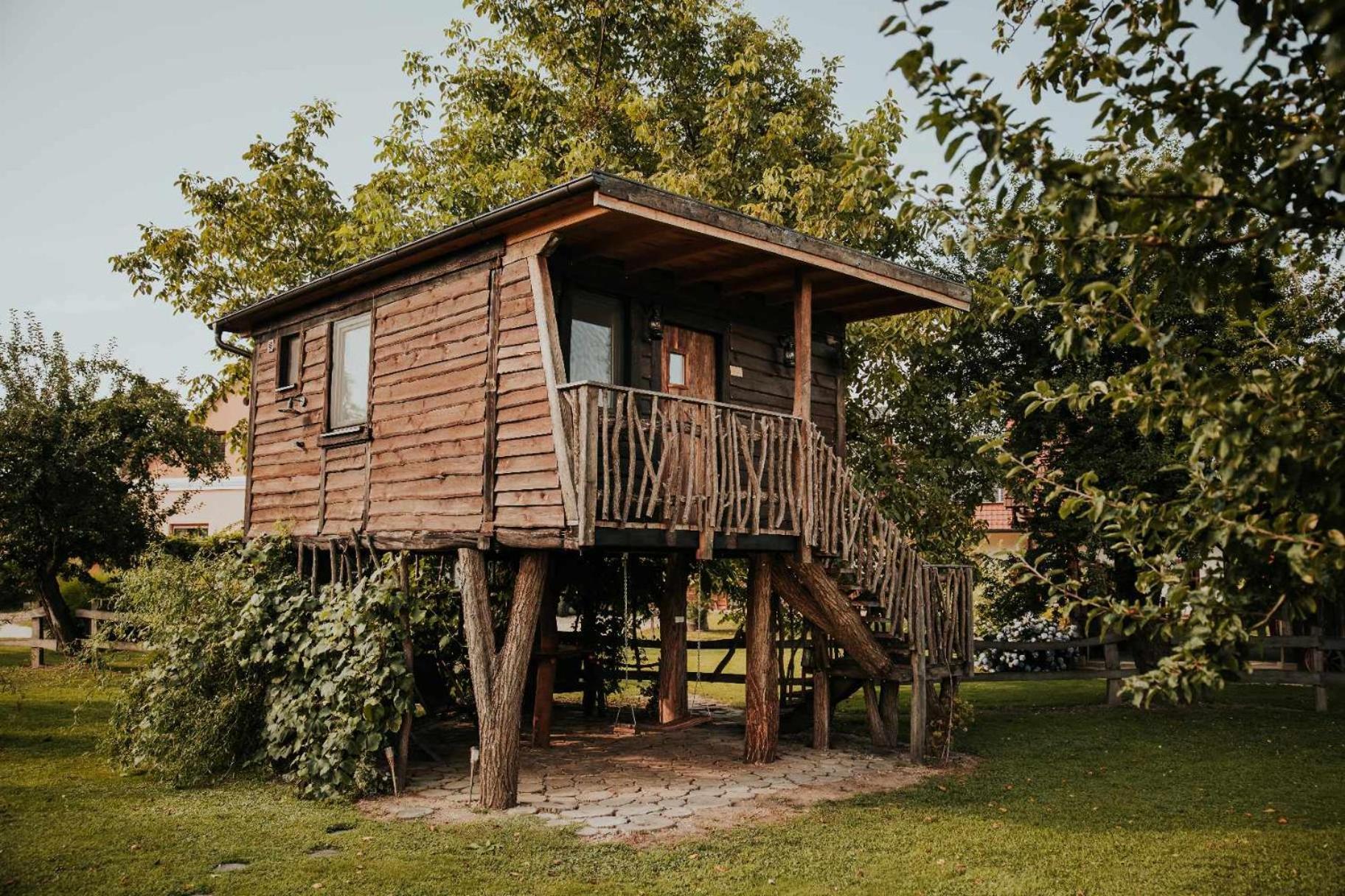 Treehouse Drevesna Hiska Strkovo Gnezdo Ranc Jures Hotel Ljutomer Buitenkant foto